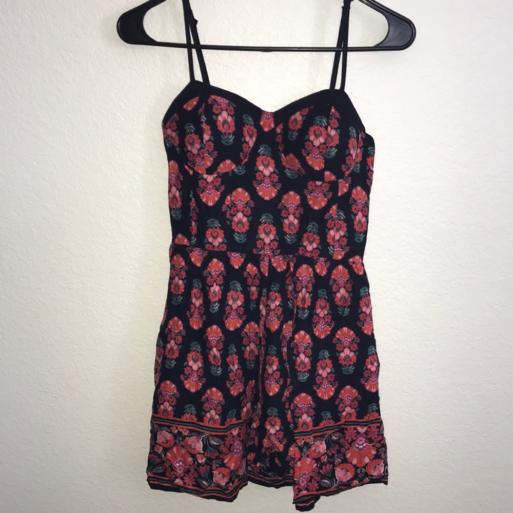 BAND OF GYPSIES ROMPER Size S